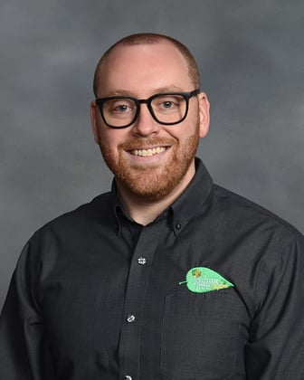 Headshot of Chris Cooper, Controller of Joshua Tree Experts.